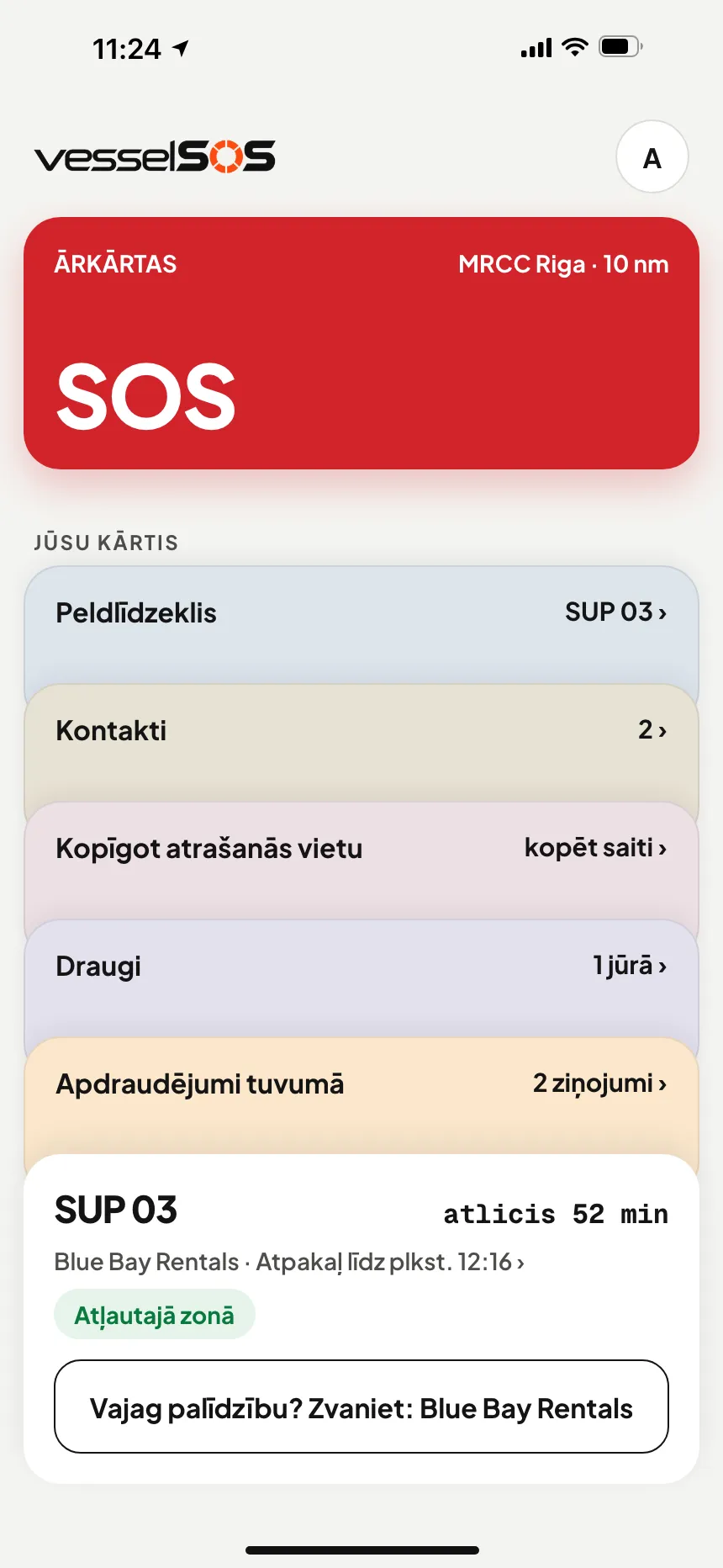 VesselSOS lietotne uz ūdens: brauciens notiek, atpakaļ plkst. 12:30, Blue Bay Rentals un Sam redz braucienu reāllaikā