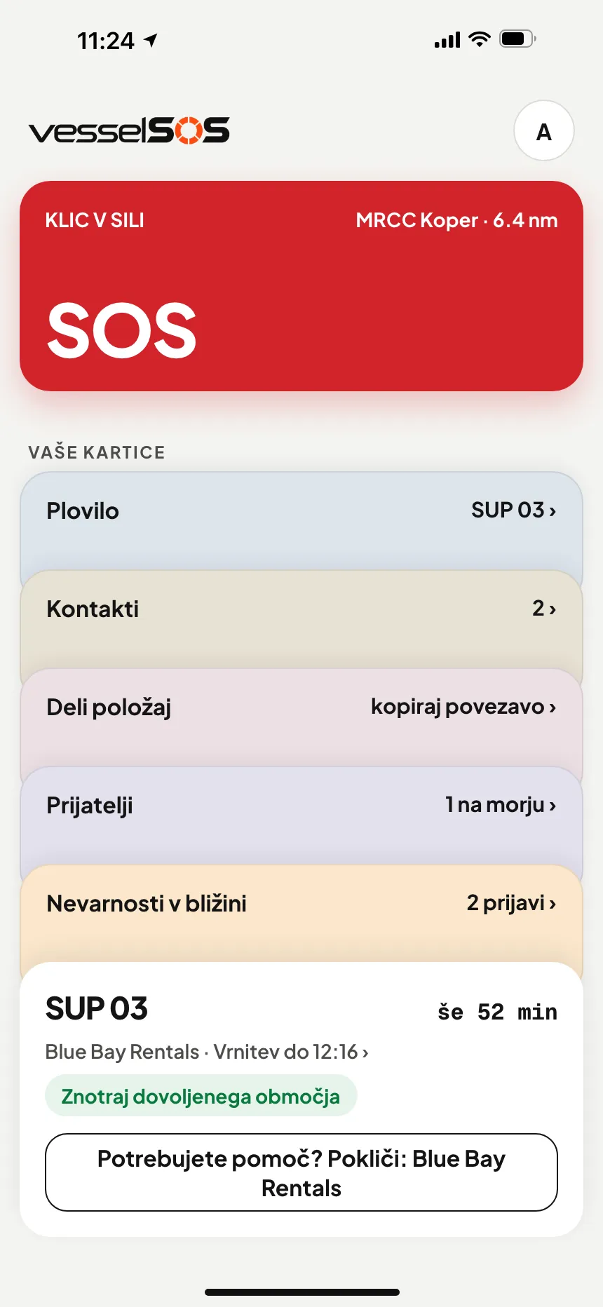 Aplikacija VesselSOS na vodi: plovba poteka, vrnitev do 12:30; Blue Bay Rentals in Sam vidita plovbo v živo